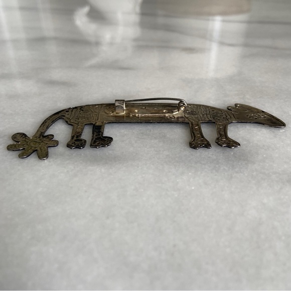 VINTAGE • Armadillo Brooch Southwestern Western Native American Folk Style Pin - Picture 3 of 6